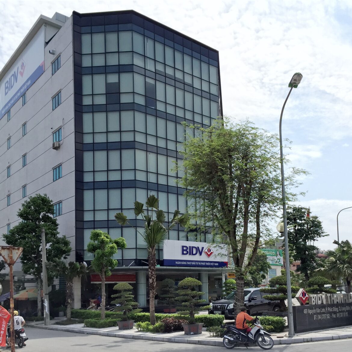 Trung tâm thương mại Phúc Đồng